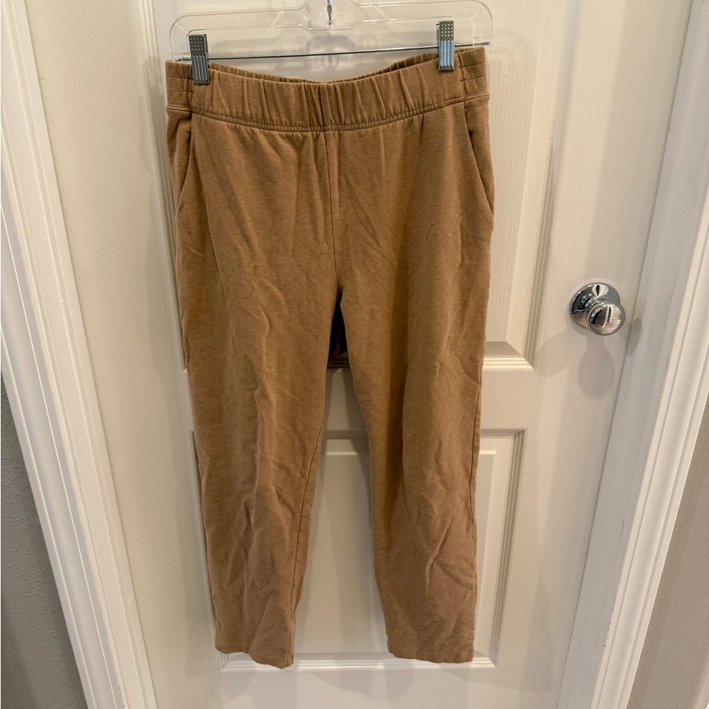 Aritzia Babaton Cropped Lounge Pants